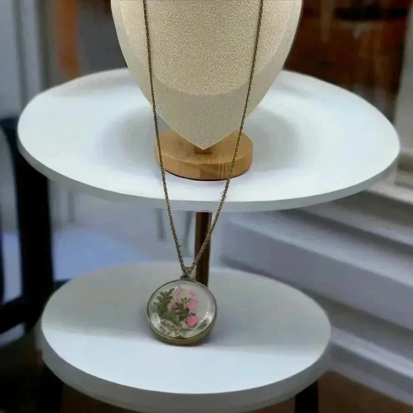 Floral Preservation Art-to-Wear Statement Necklace Mixed Flowers Resin Pendant - Picture 3 of 6